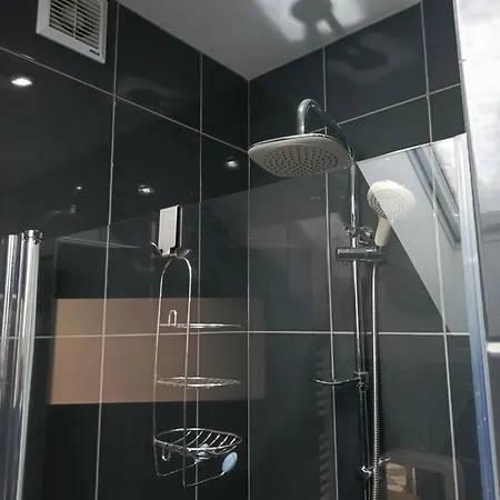 Pod Bukami Appartement *